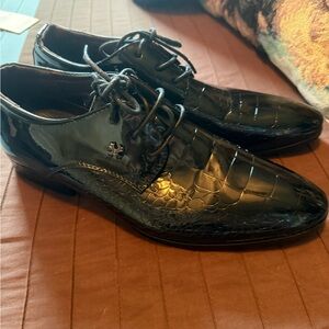 Men's Black Crocodile Pattern Dress Shoes